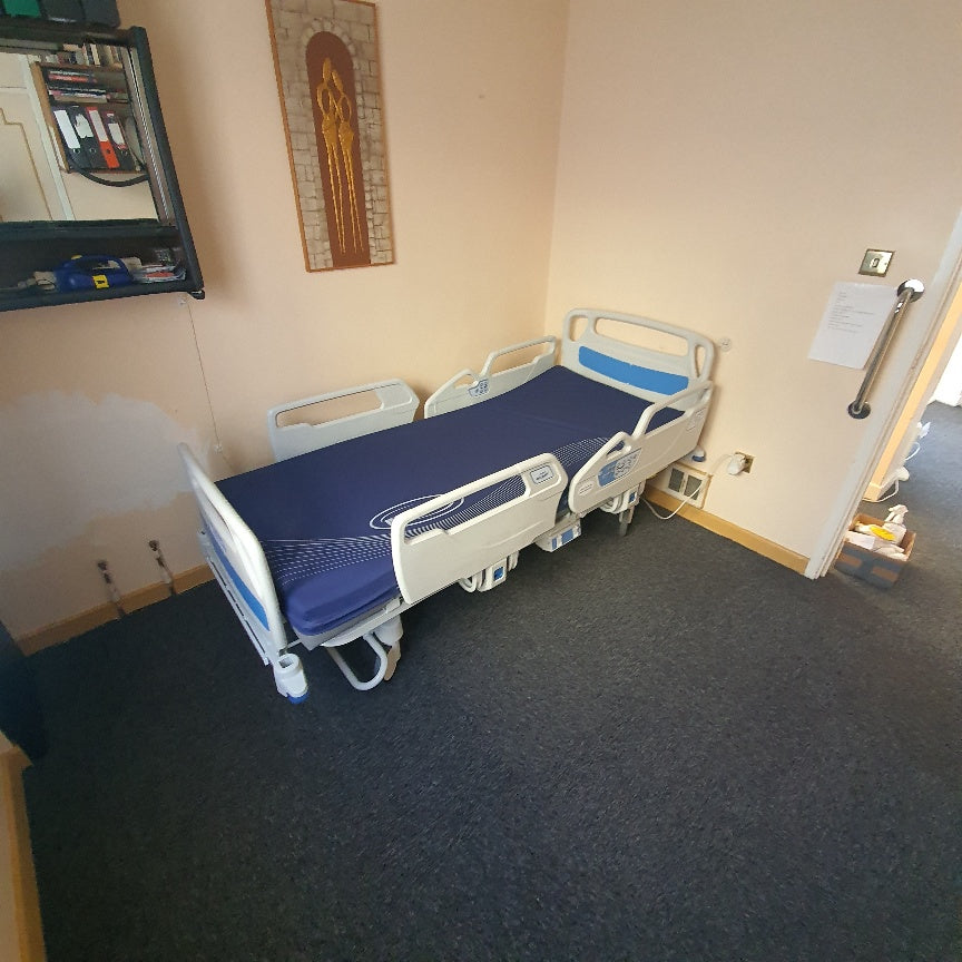 Delivery and Set Up Of Hill-Rom 900 Bed in London