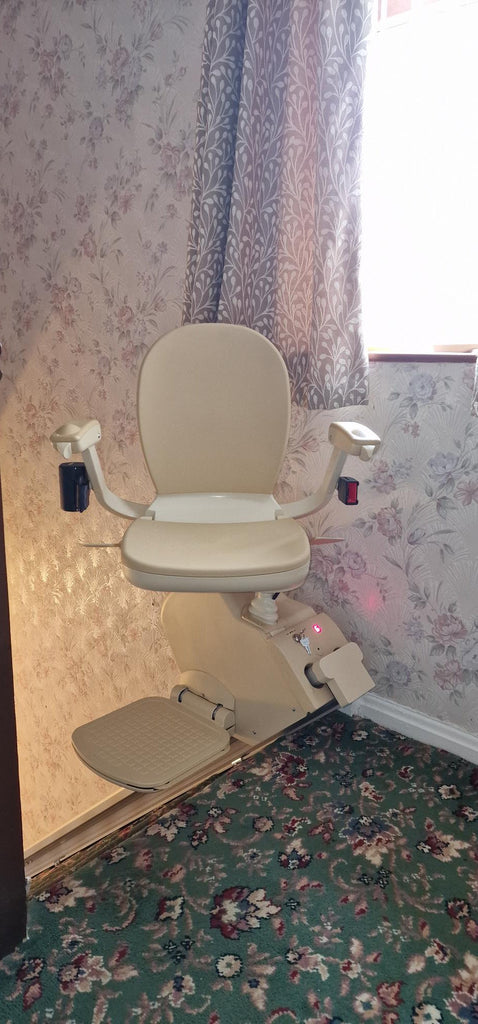 New Straight Stairlift Brooks 130 T700 Installed in St Helens Today for £1850 including 2 year guarantee and 3 free services