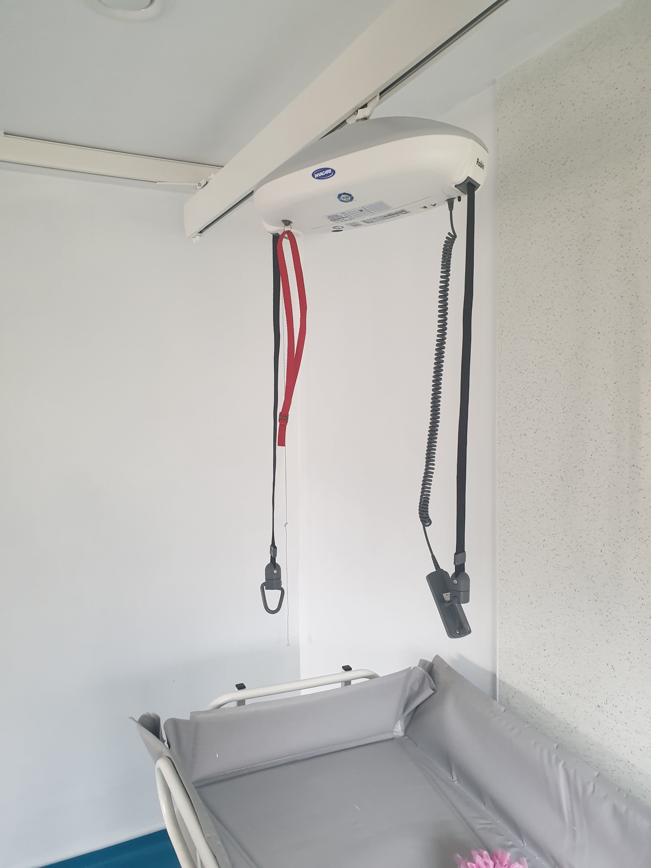 Install of Robin Hoist in Lancaster