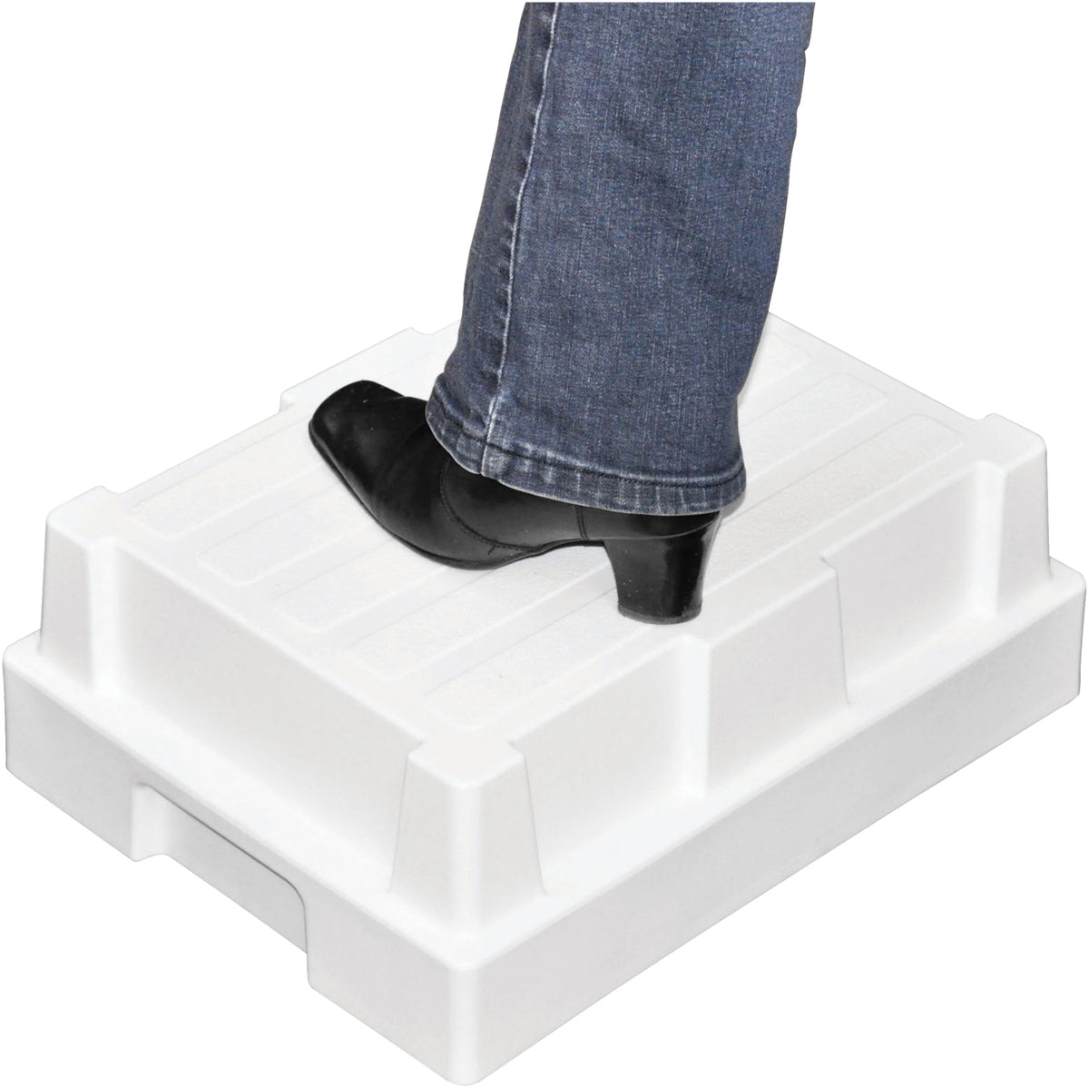 Aidapt Plastic Adjustable Bath Step Box Step VR278