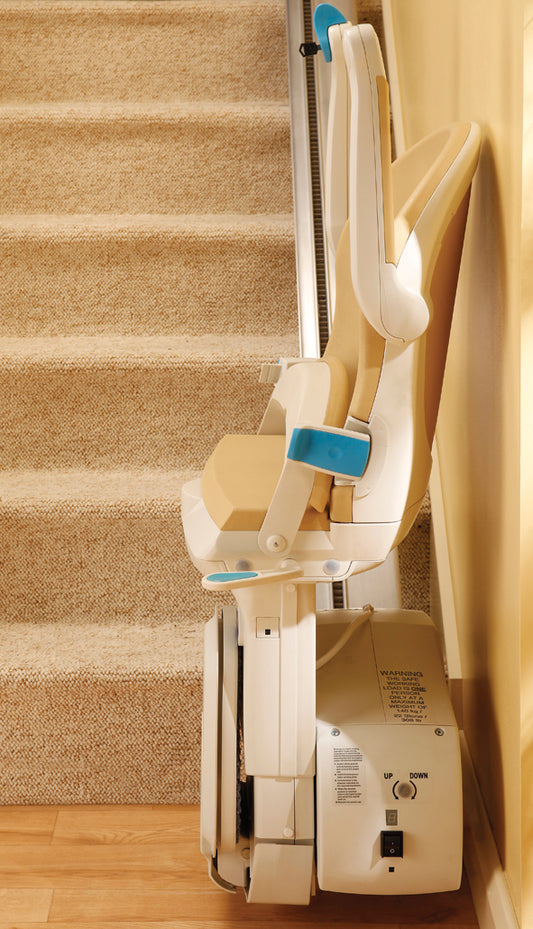 Minivator Handicare Simplicity 950 Straight Stairlift Reconditioned Inc 1 Year Guarantee