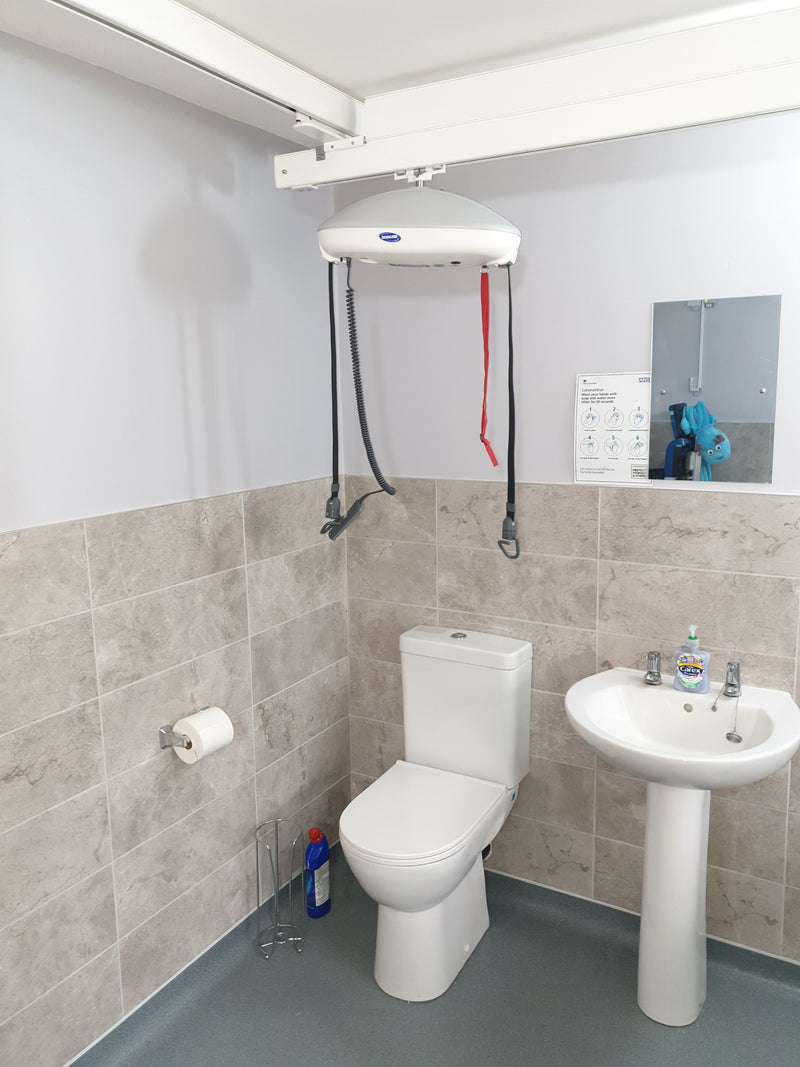 Supports de levage, chariots et charges Invacare Robin configurés pour le Conseil d'arrondissement de West Lancashire