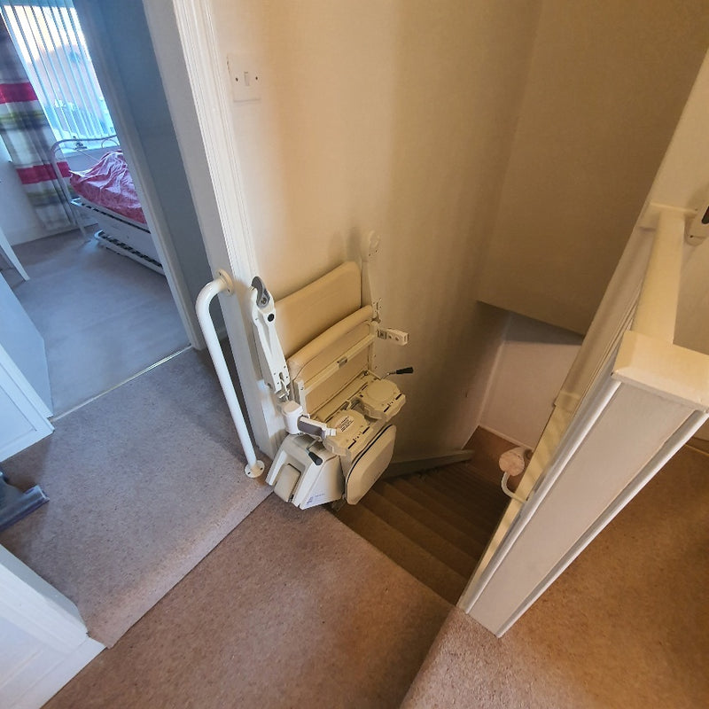 Installation de monte-escalier Handicare à Wigan