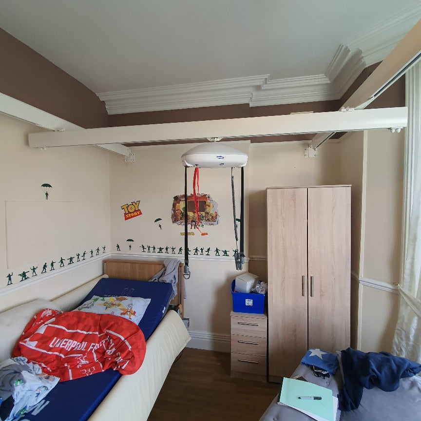 Install of Reconditioned Robin X-Y System Hoist Covering full Room at Property in Southport
