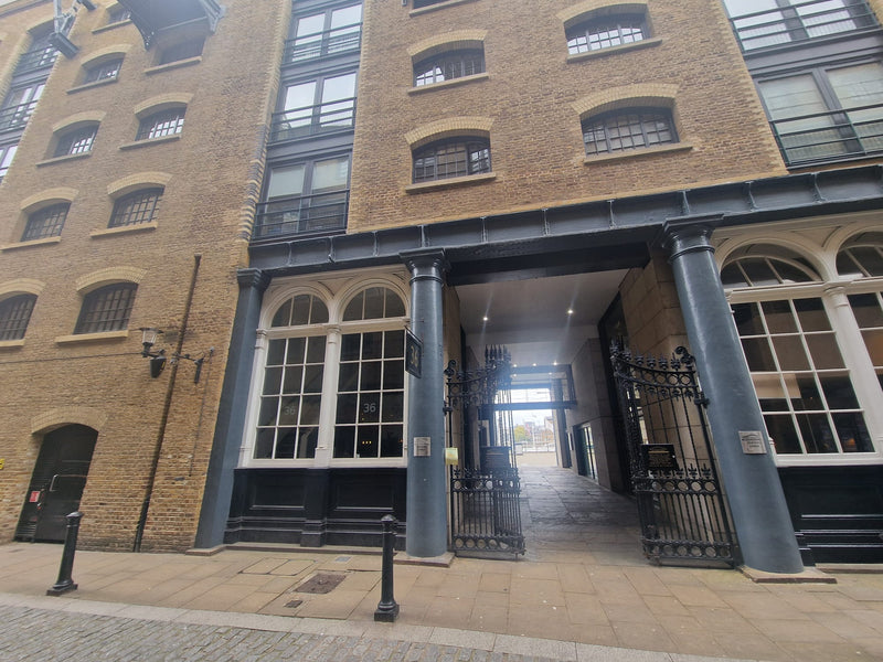 Notre ingénieur s'est rendu à Butlers Wharf, à Londres. L'étude finale est prête pour la commande d'un ascenseur Gartec ! (tout en profitant des lieux)