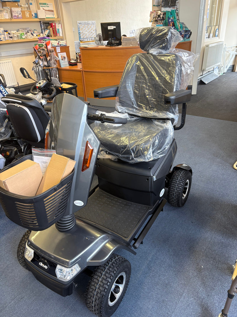 Drive Medical Safari 8mph Heavy Duty Scooter delivered to a happy customer this past week.