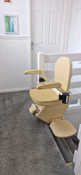 Hire Lift Like New Fully Installed for a New Customer In Liverpool L6 - only £50 Hire Cost every 4 weeks