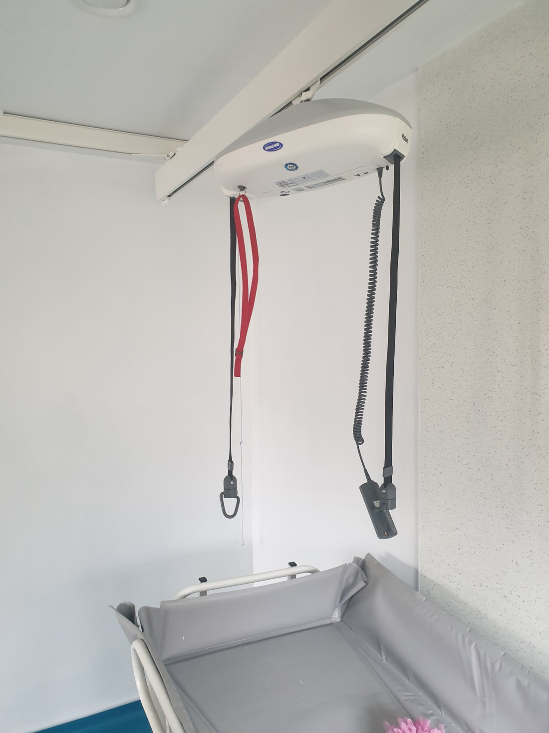 Install of Robin Hoist in Lancaster