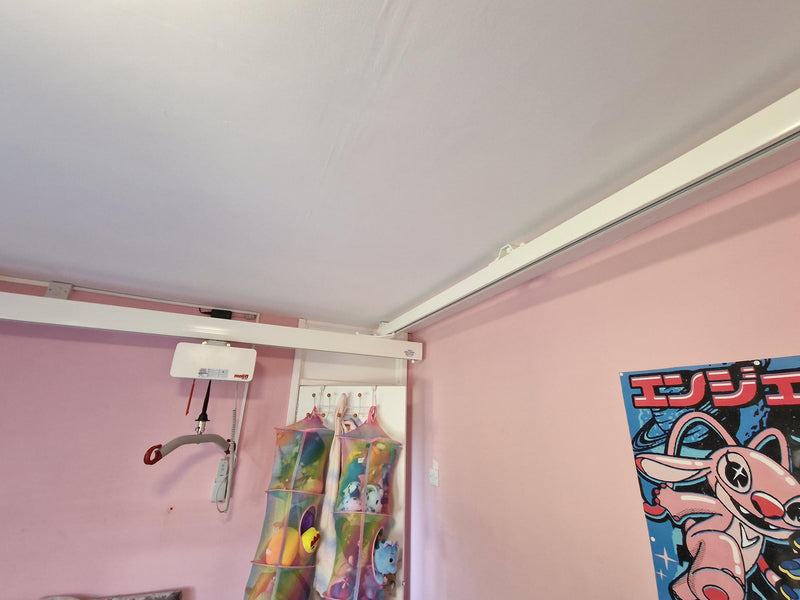 Encore un client satisfait – Installation d'un lève-personne plafonnier Molift Air avec système X-Y pour le conseil municipal de Liverpool