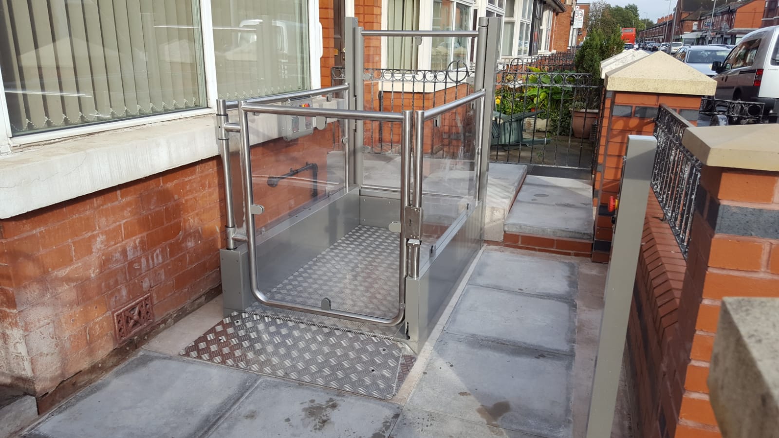 Recent Install of Pollock Hydraulic Steplift In Manchester