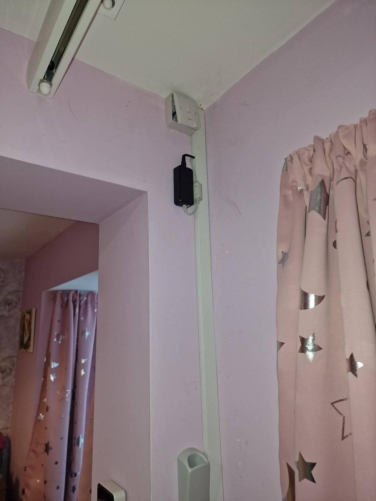Instalaltion of Molift Air X Y Ceiling Hoist systems Liverpool