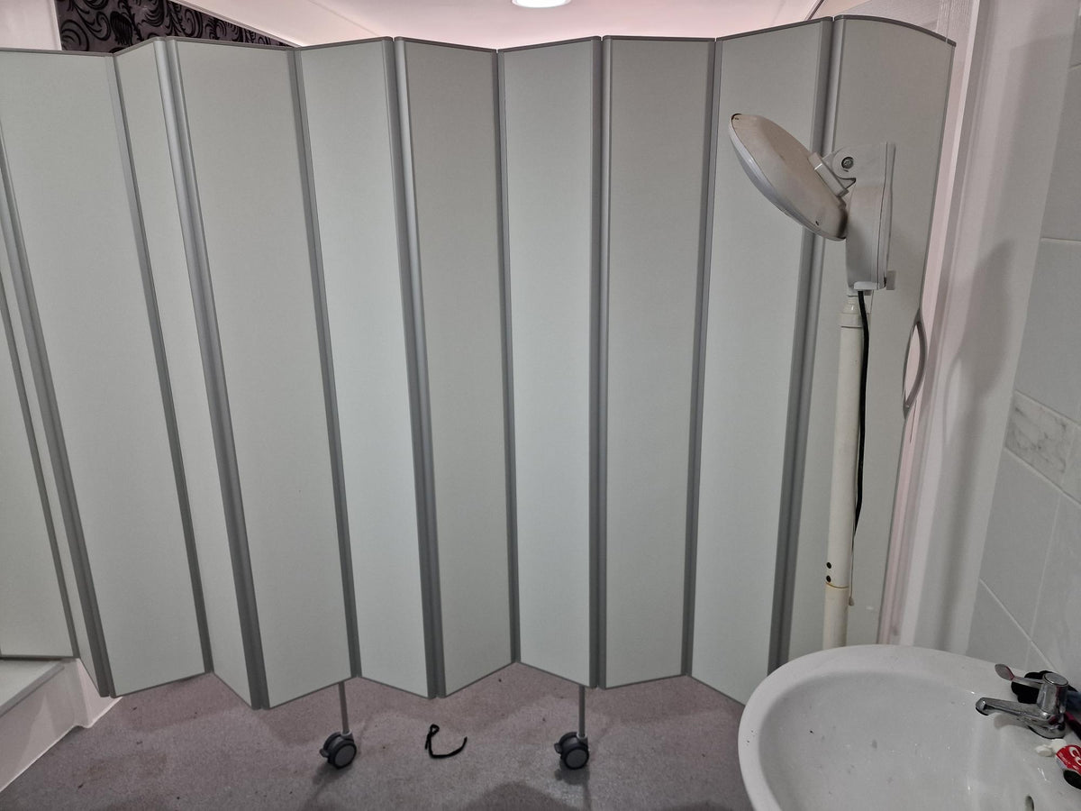 Pressalit Modesty Privacy Fold Out Screen
