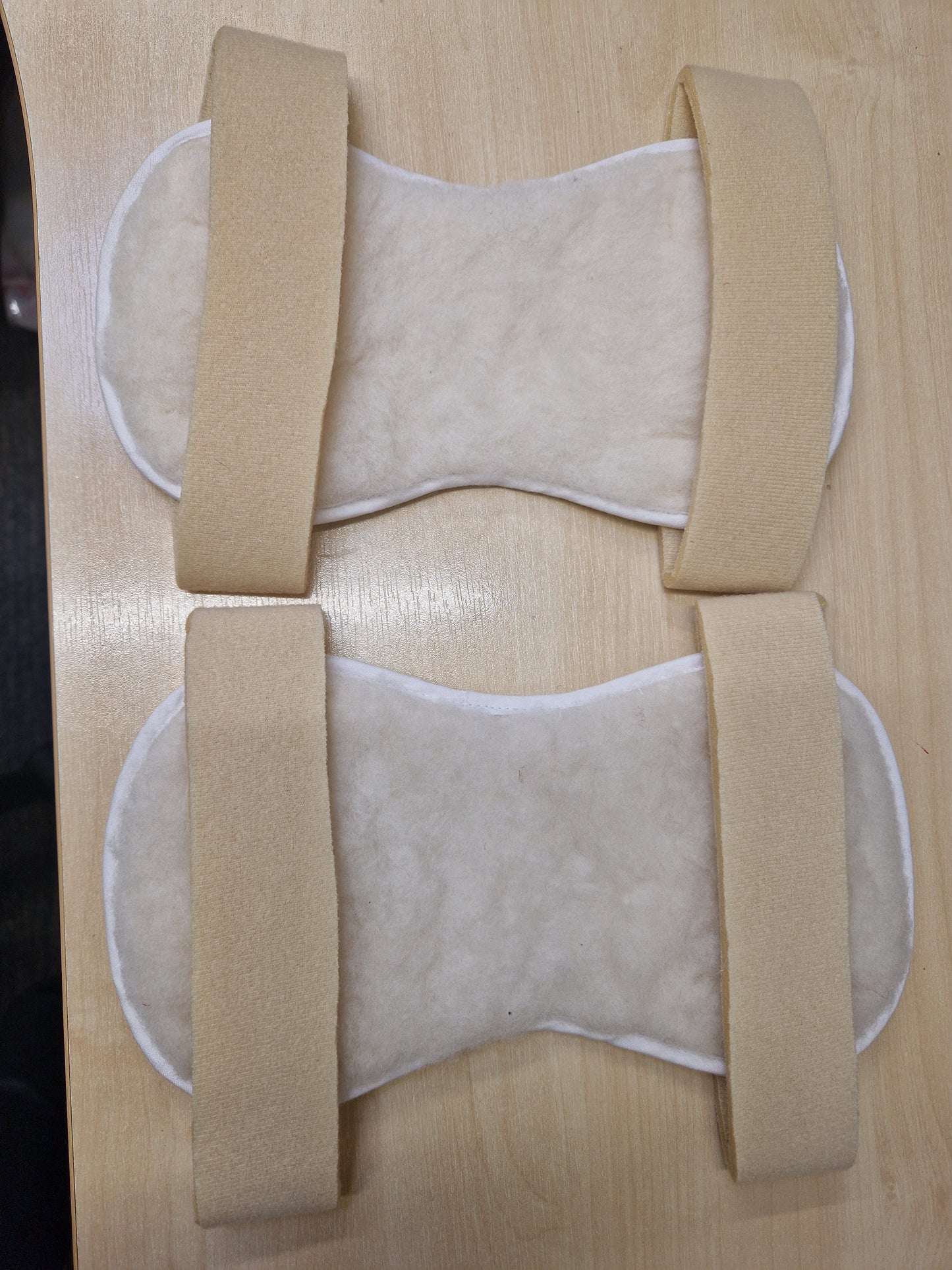 Elbow Protectors Pressure Relief Bed EPU Simplantex Cream Fleece Pair