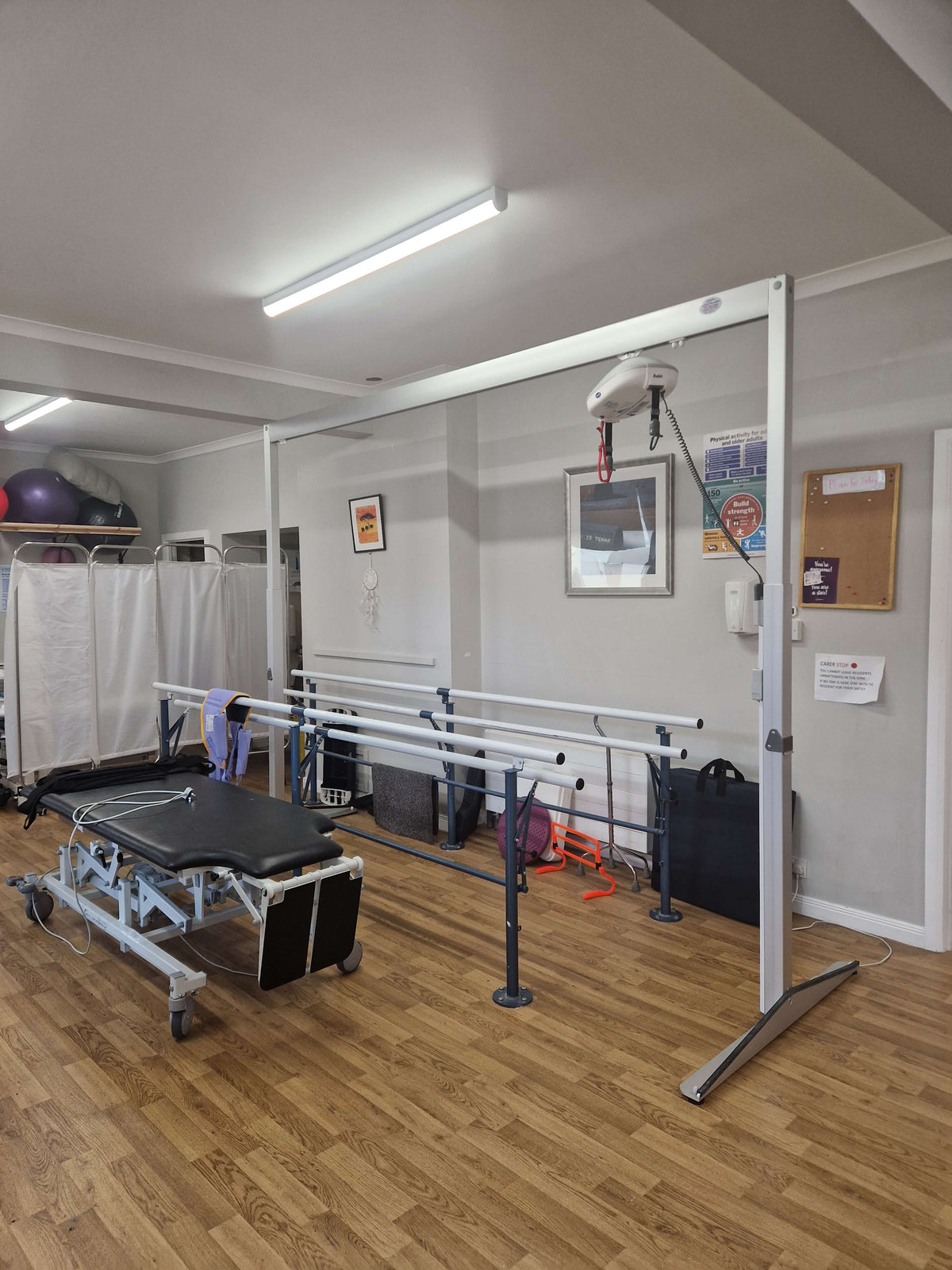 Fully Installed 1 x Invacare Robin Hoist Gantry System at Barchester Drummond Care Home
