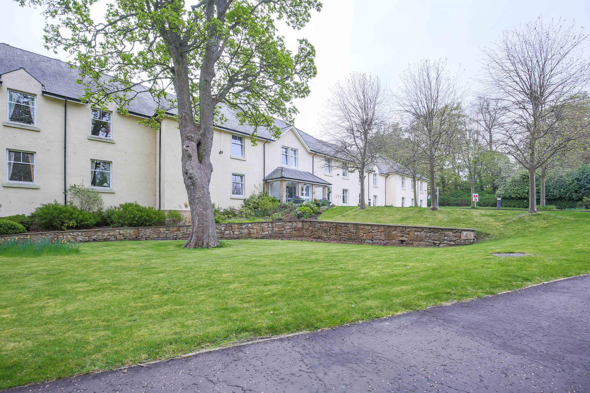 Fully Installed 1 x Invacare Robin Hoist Gantry System at Barchester Drummond Care Home