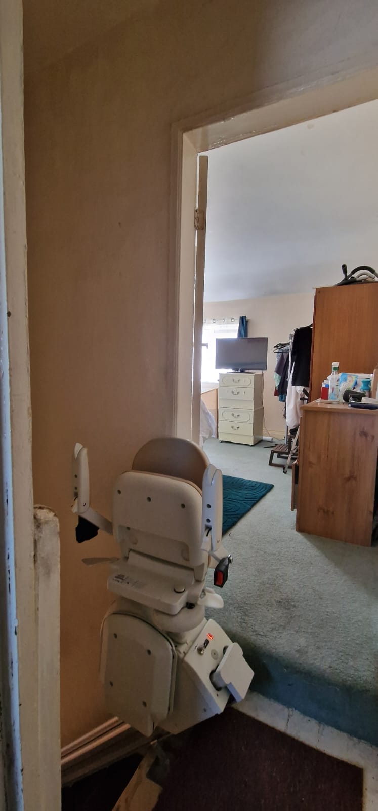New Brooks T700 Superglide Stairlift Installation widnes