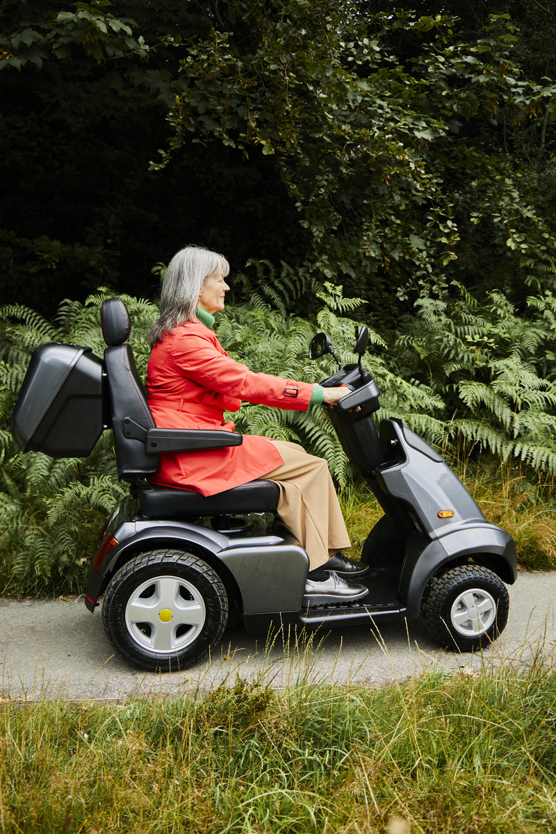 TGA Breeze S4 Max Heavy Duty Mobility Scooter Top Of Range Luxury 8MPH Bariatric 39 Stone Weight Limit