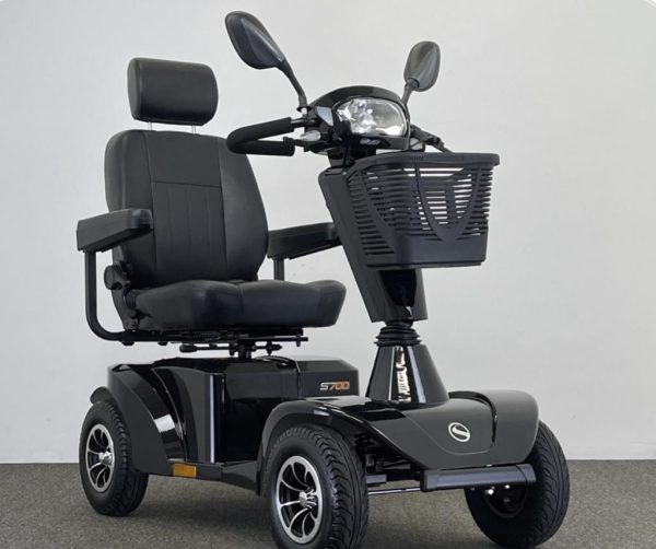 Sunrise Medical S700 Mobility Scooter Full suspension Long Range 8MPH Large Comfy Class 3 Blue Black Silver