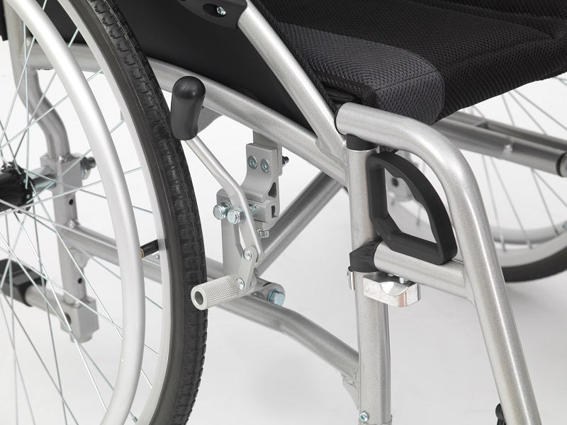 Drive DeVilbiss Phantom 19" Seat Self Propelling Large Wheels Padded Lightweight Folding Wheelchair Adjustable Arms LPHWCSP19SIL