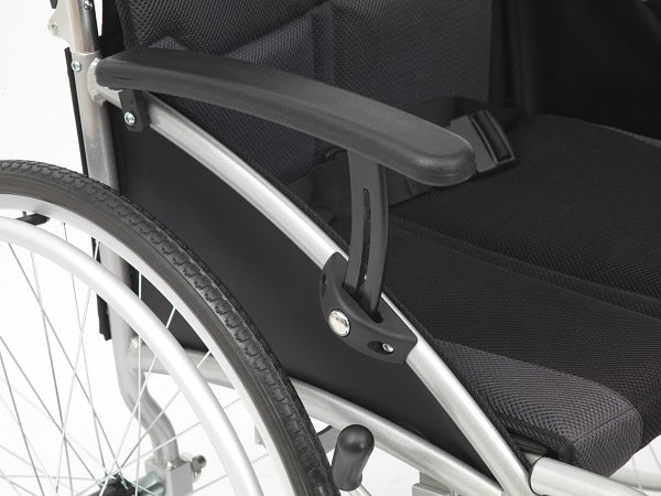 Drive DeVilbiss Phantom 19" Seat Self Propelling Large Wheels Padded Lightweight Folding Wheelchair Adjustable Arms LPHWCSP19SIL