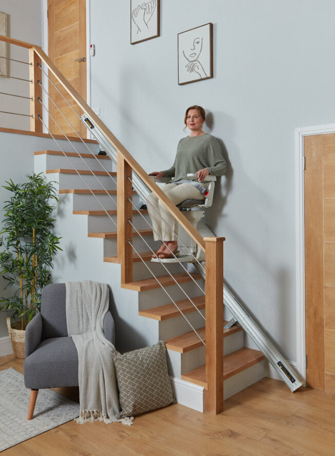 Platinum Straight Ergo Horizon Stairlift Standard or Heavy Duty Reconditioned or New