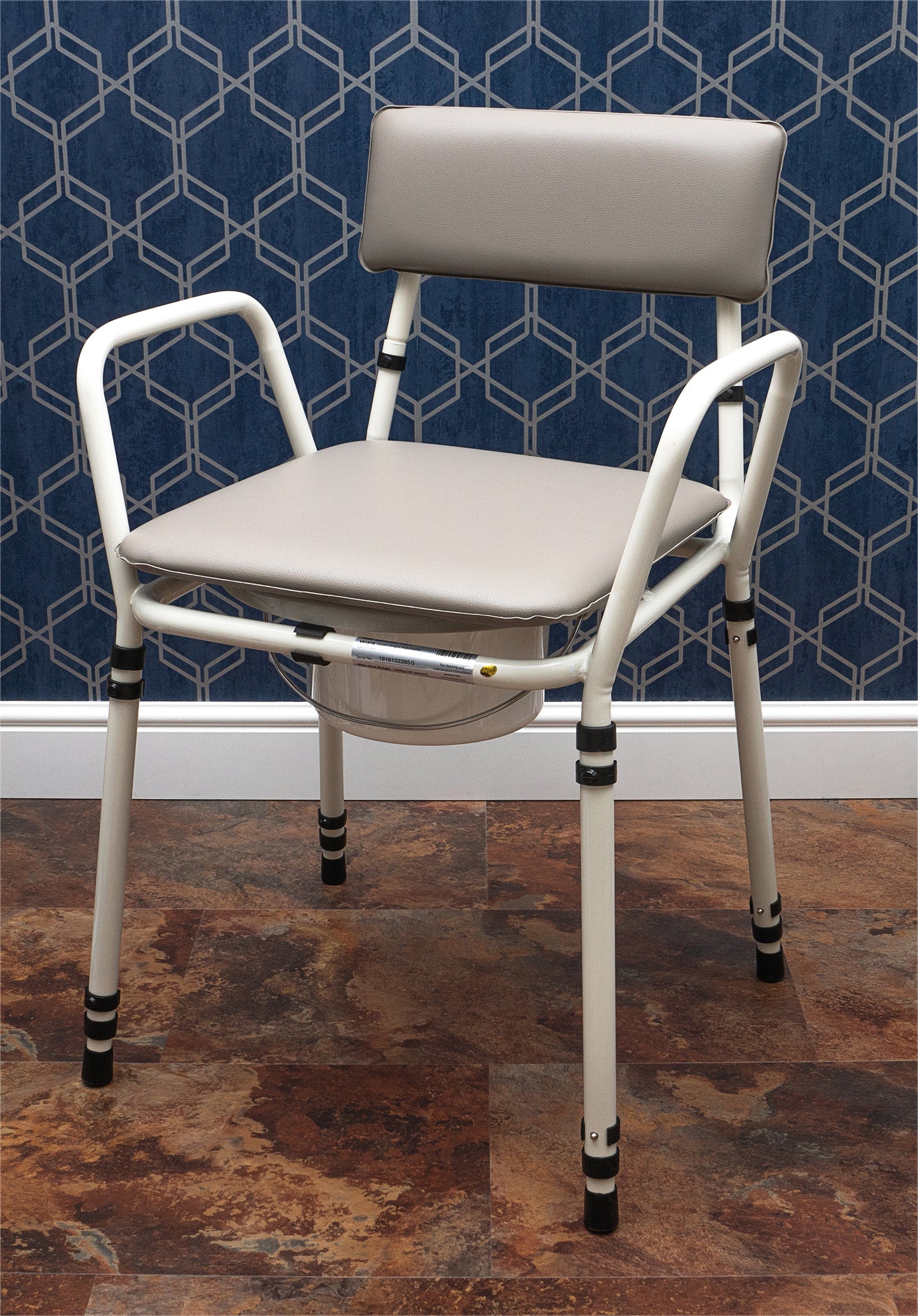 Aidapt Essex Height Adjustable Commode Chair VR161G