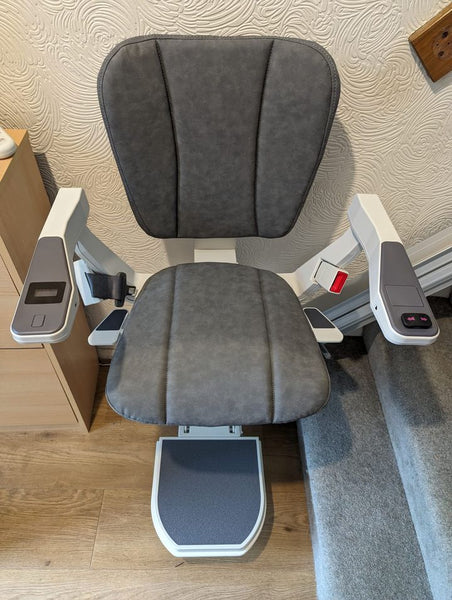 Platinum Straight Ergo Horizon Stairlift Standard or Heavy Duty Reconditioned or New