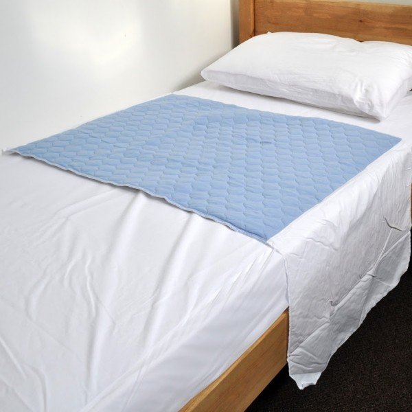 Kylie Incontinence Lavable Absorbant Rembourré Protège-matelas 3 4 2 litres simple Double Lit Bleu Rose