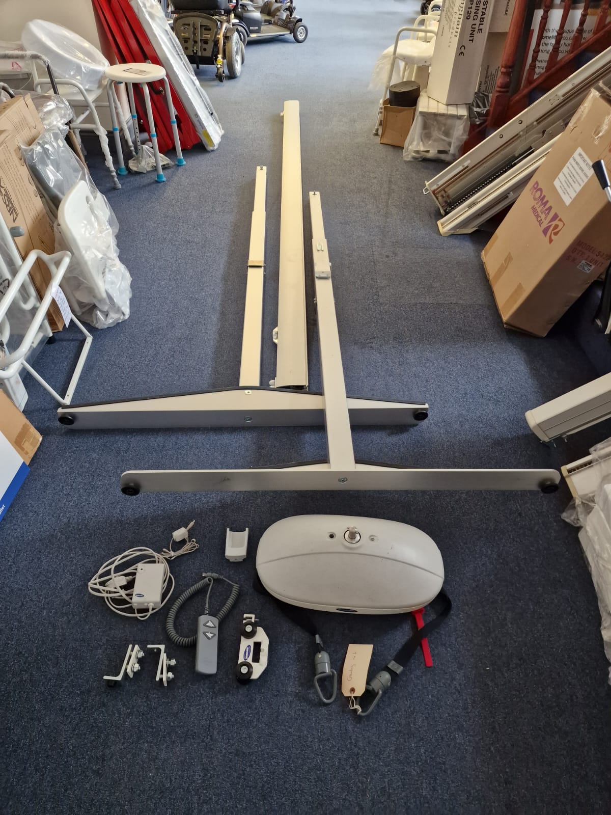 1496274-0005 Invacare Robin Gantry EC-Gantry Traverse Legs charger trolley and kit but No Pod/Hoist Carriage