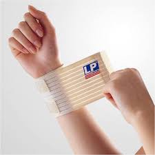 LP Wrist Wrap Velcro Support Universal Size 633