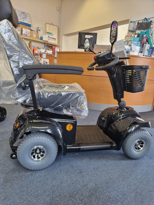 Drive Devilbiss Road Legal In Store 8 MPH Large Scooter Full Suspension M4DB Black Red