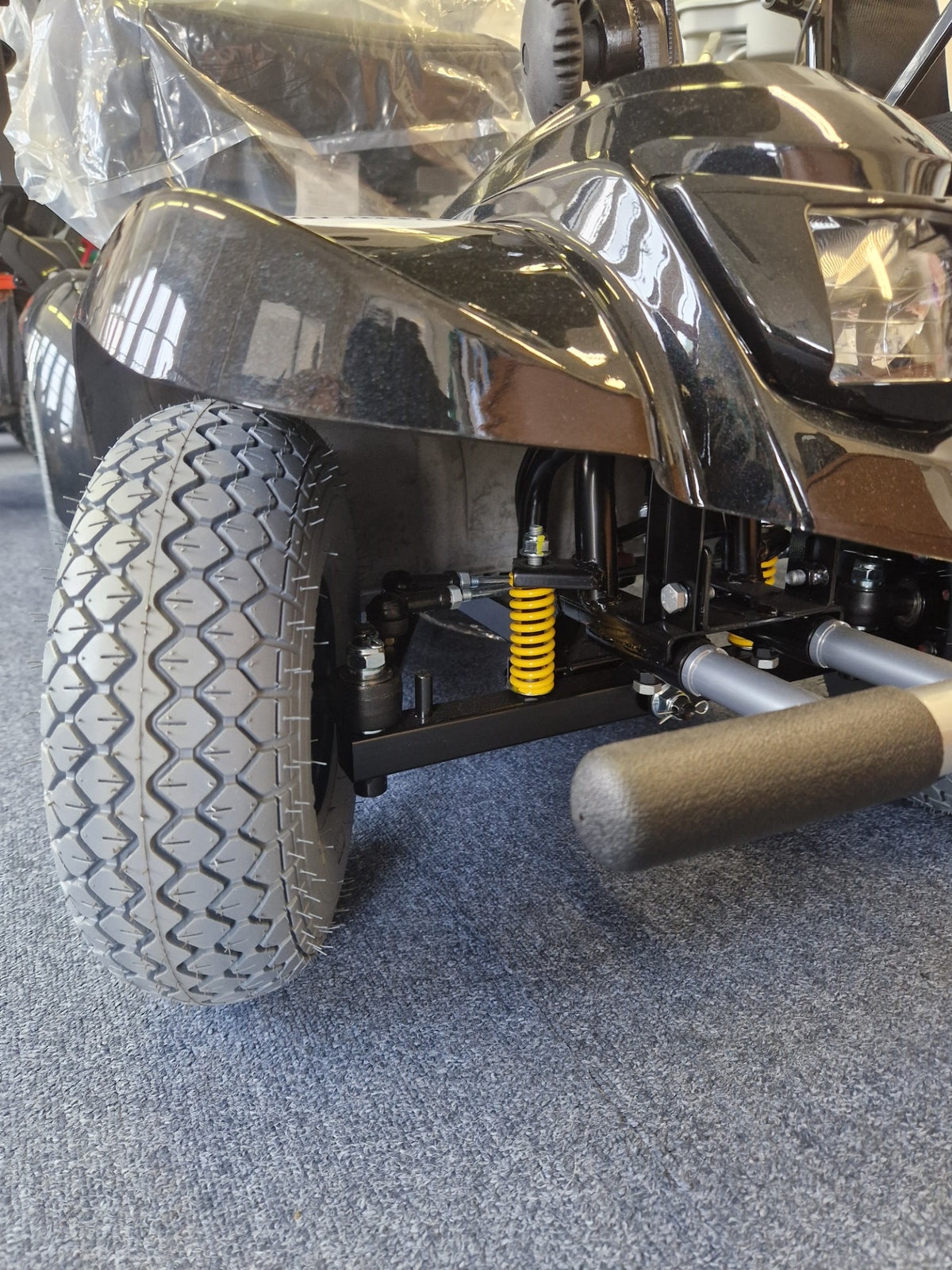 Drive Devilbiss Road Legal In Store 8 MPH Large Scooter Full Suspension M4DB Black Red