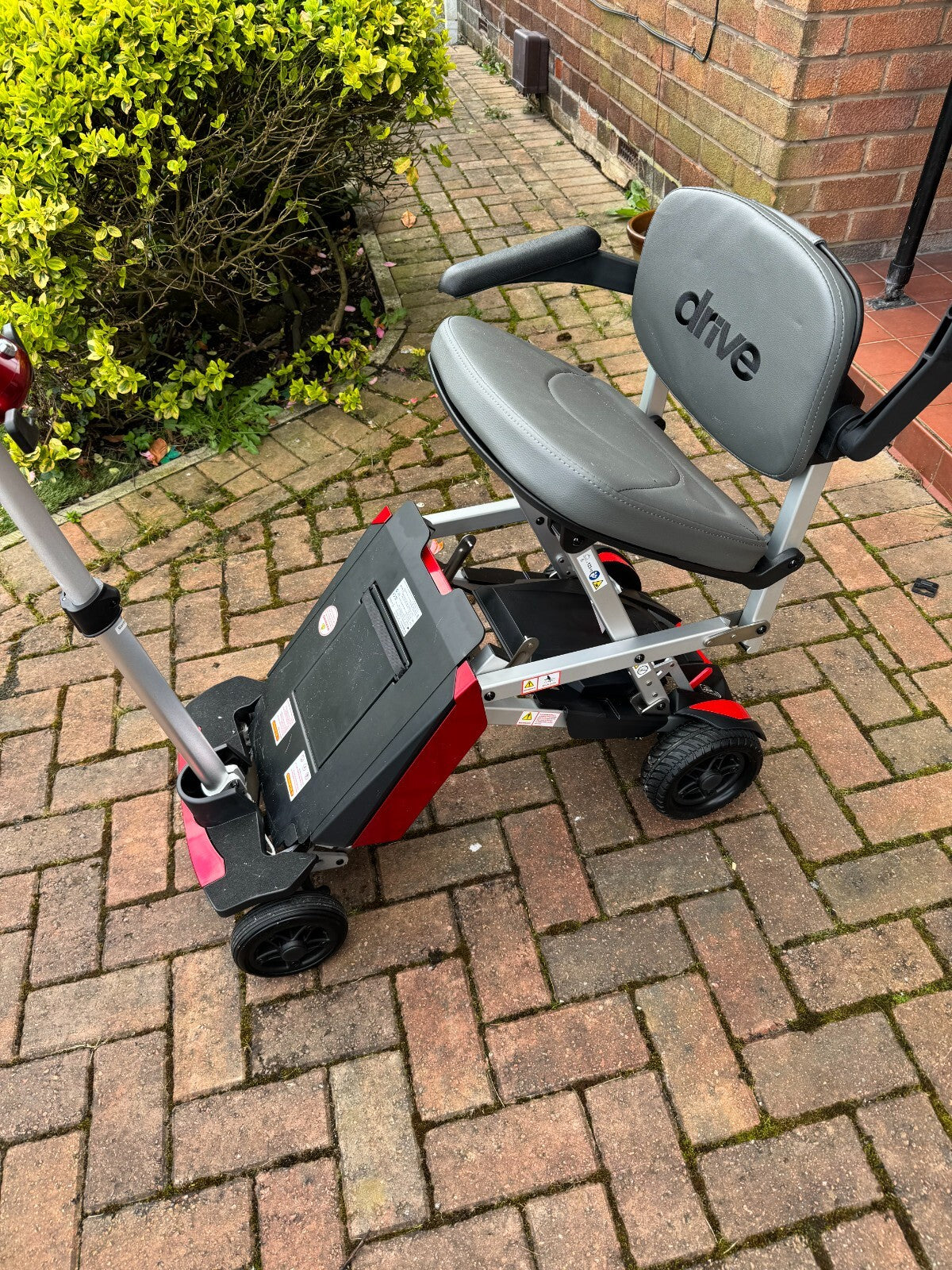 Manual Fold Plus Drive Devilbiss Folding Lightweight Boot Type Scooter