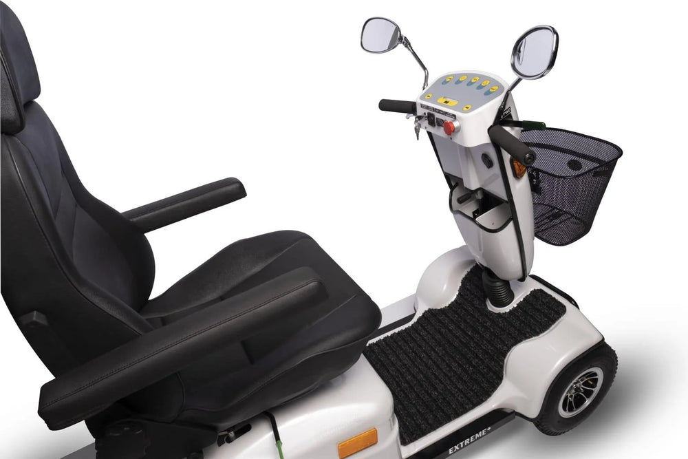 Extreme Plus + All Terrain Twin Motor 8 MPH Scootertech 4 Wheel Mobility Scooter