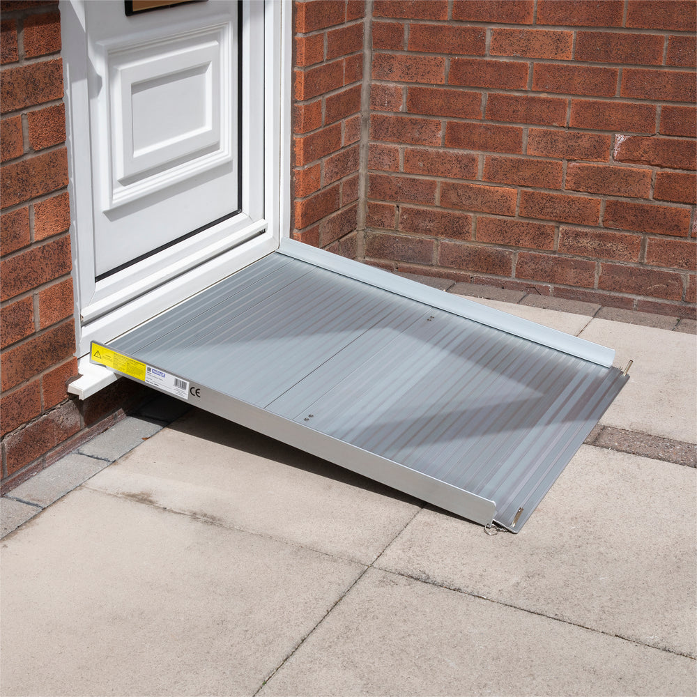 Aidapt Roll Up Aluminium Metal Ramp Lightweight Travel Wheelchair Scooter Threshold Ramps VA141