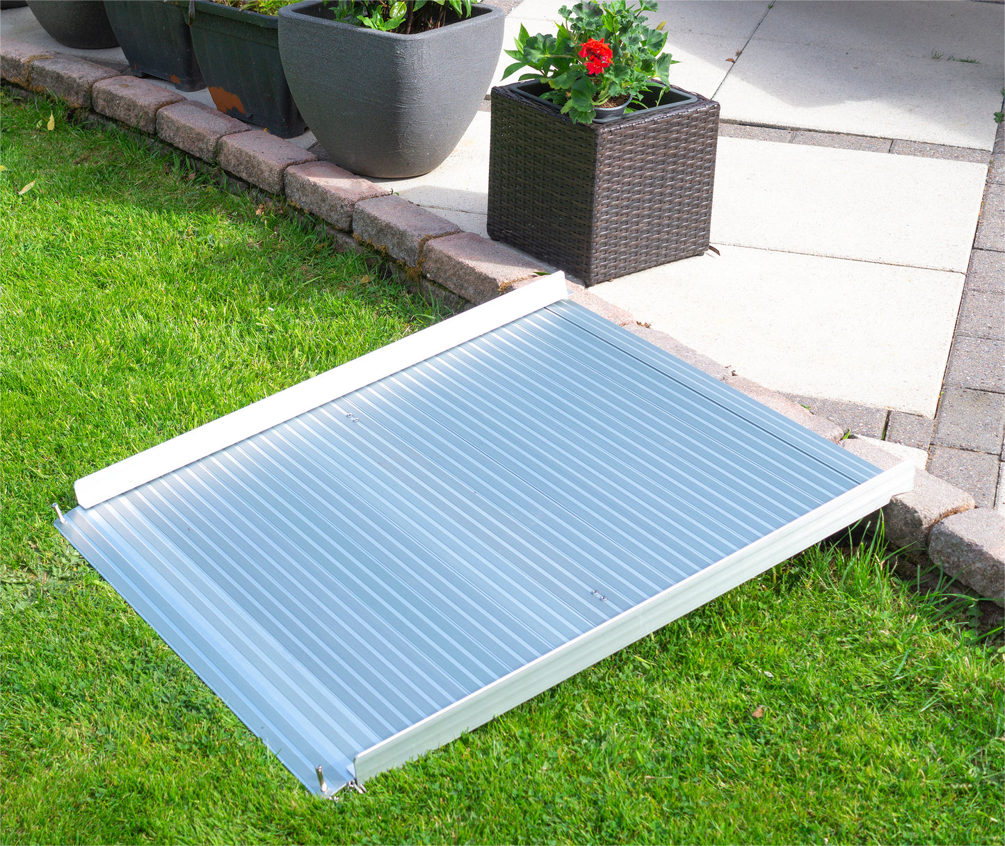 Aidapt Roll Up Aluminium Metal Ramp Lightweight Travel Wheelchair Scooter Threshold Ramps VA141