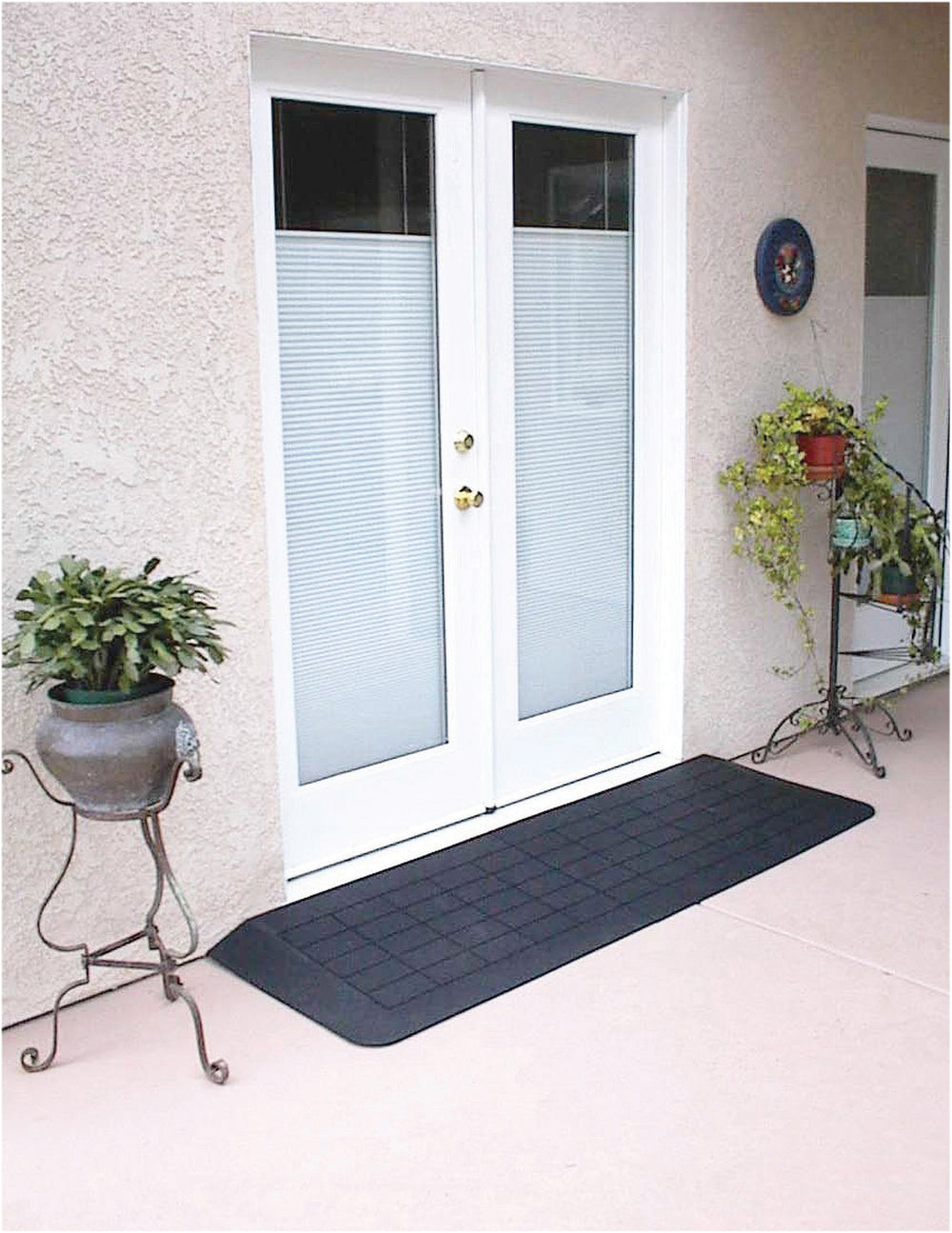 Rampe de seuil antidérapante en caoutchouc noir Aidapt Easy Edge VA144B Hauteurs de 2,5 cm 3 cm 4,2 cm 5 cm 6 cm 9 cm