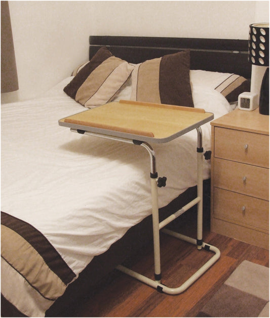Aidapt Canterbury Table multi-usages au-dessus ou sous le lit/fauteuil VG832 VG866 Avec ou sans roulettes Inclinable Réglable