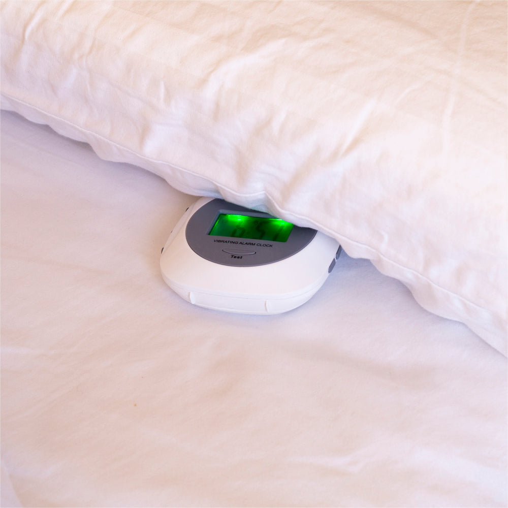Aidapt Alarm Clock with Strong Under Pillow Vibrating Function VM310A