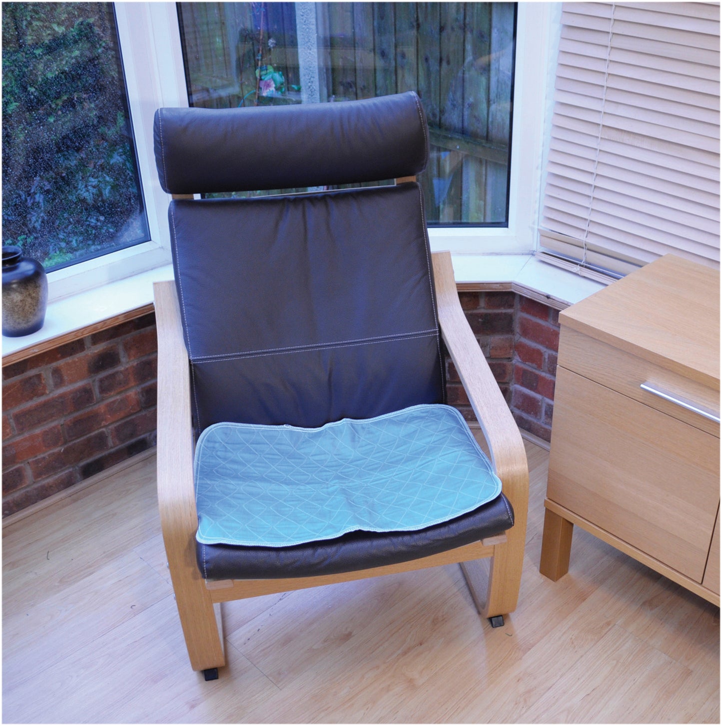 Aidapt Washable Padded Incontinence Chair Pad Brown Blue VM842