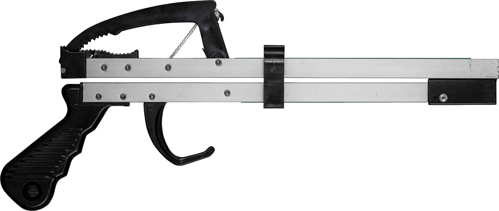 Aidapt Folding Travel Handy Reacher Grabber Household Grab Picker Up Litter VM901B VM901D 32" or 26" Length