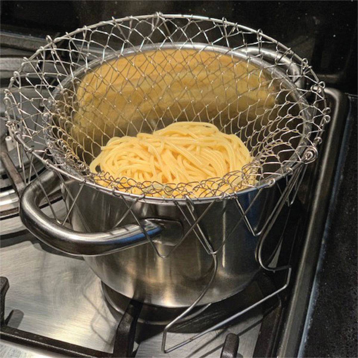 Aidapt Cooking Basket Arthritic Hands Reduce Burns Scalds VM908B