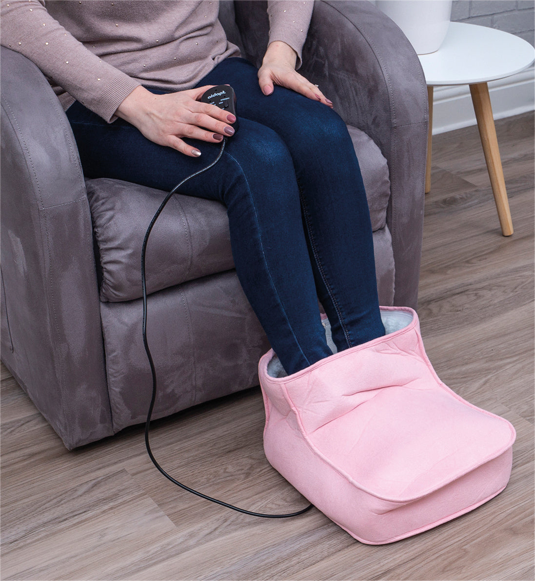 Aidapt Electric Dual Speed Soft Massaging Foot Boot with Heat