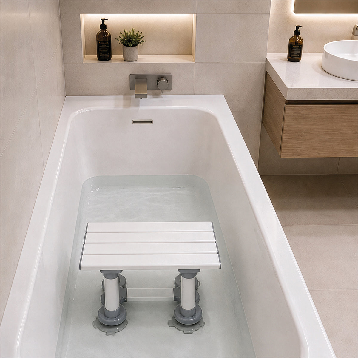 Aidapt Medina Plastic Bath Seat Slatted VR127 VR128 VR129 6" 8" 12"