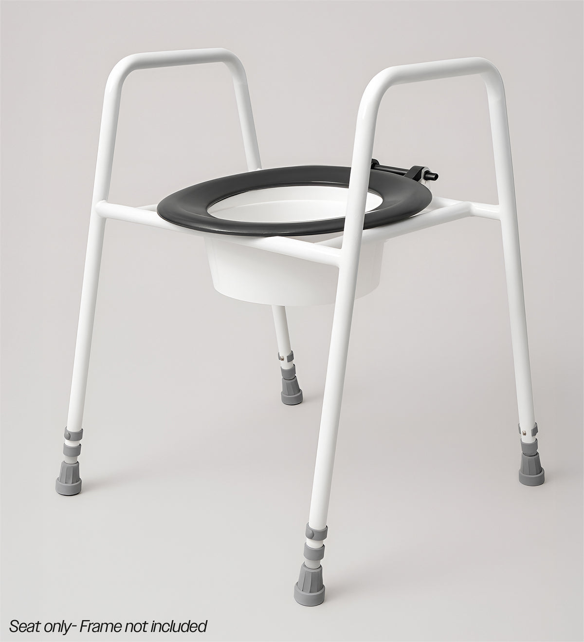 Aidapt Replacement Single Flap Toilet Seat For The Solo Skandia VS229