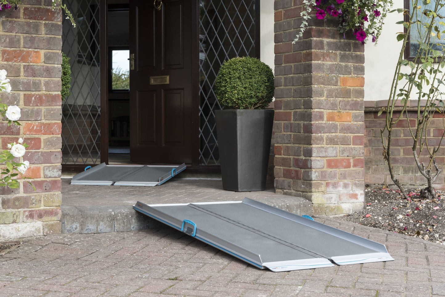 Enable Access Aerolight Premium Folding Suitcase Ramps - AX