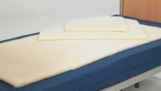Roma Real Lambs Wool Bed Pad Pressure Care Relief 5625A