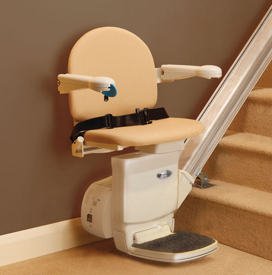 Minivator Handicare Simplicity 950 Straight Stairlift Reconditioned Inc 1 Year Guarantee