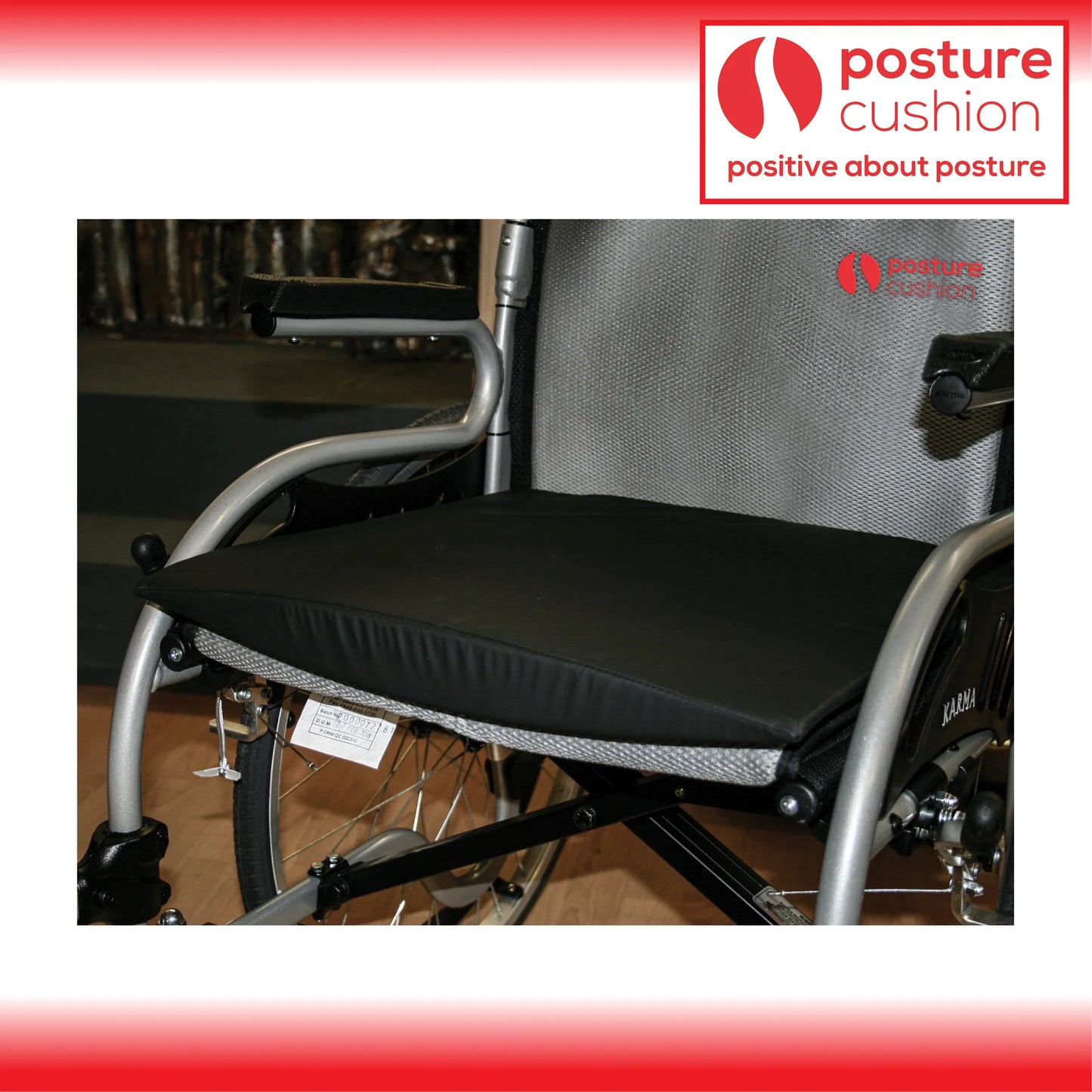 Coussin d'assise de fauteuil roulant auto-ajustable, en forme de bassin, pour une posture utile