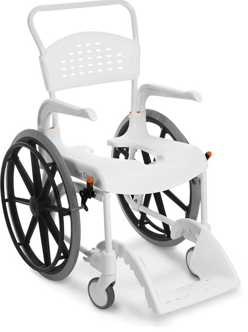 Fauteuil roulant de douche et toilette mobile autopropulsé Etac Clean 24" 80229276/80229216